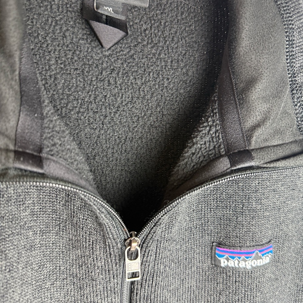 Patagonia Black Fleece Outerwear - Unisex - Picture 7 of 9